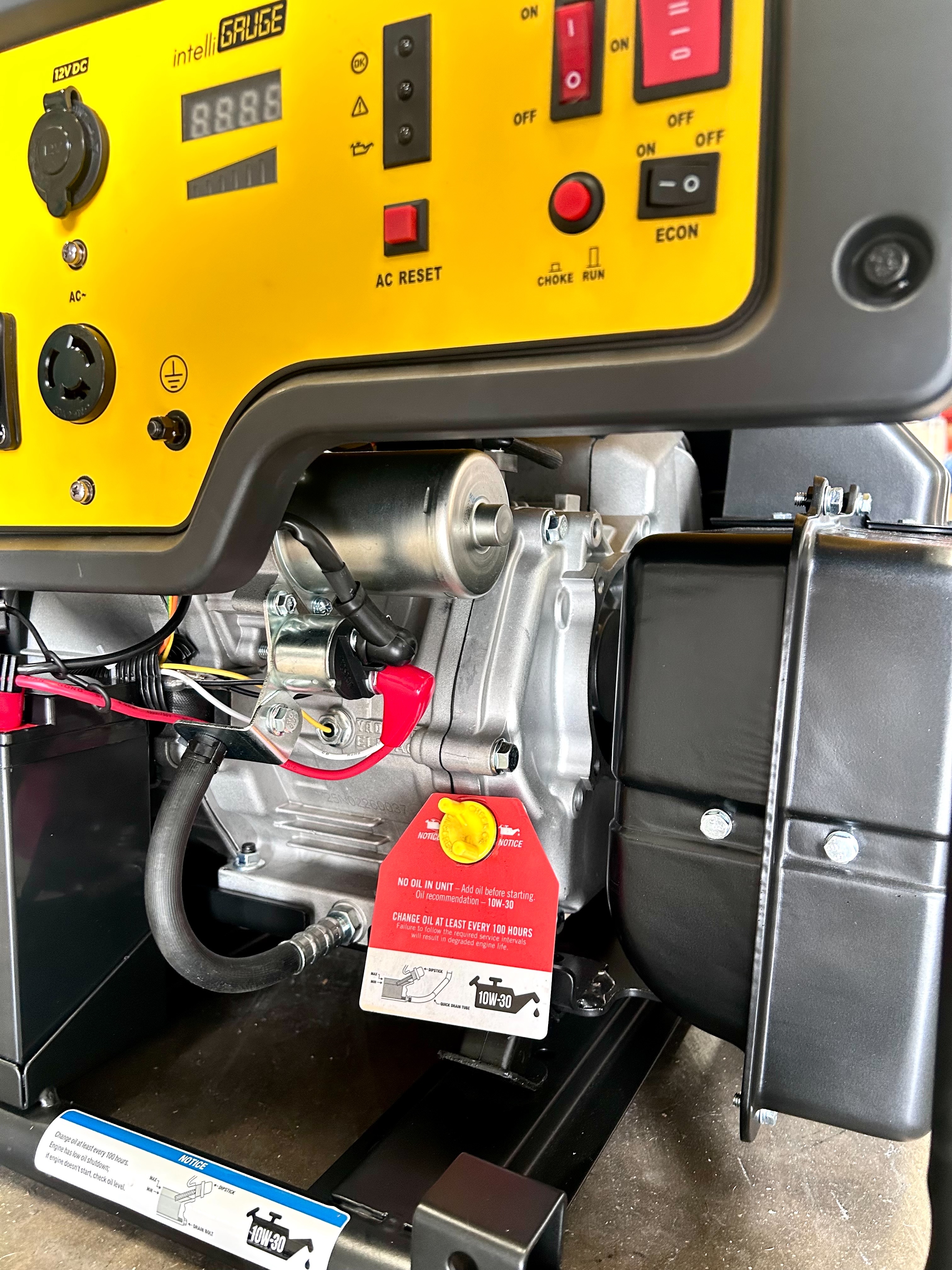 เครื่องกำเนิดไฟฟ้าเบนซิน รุ่น : CRT8000iE